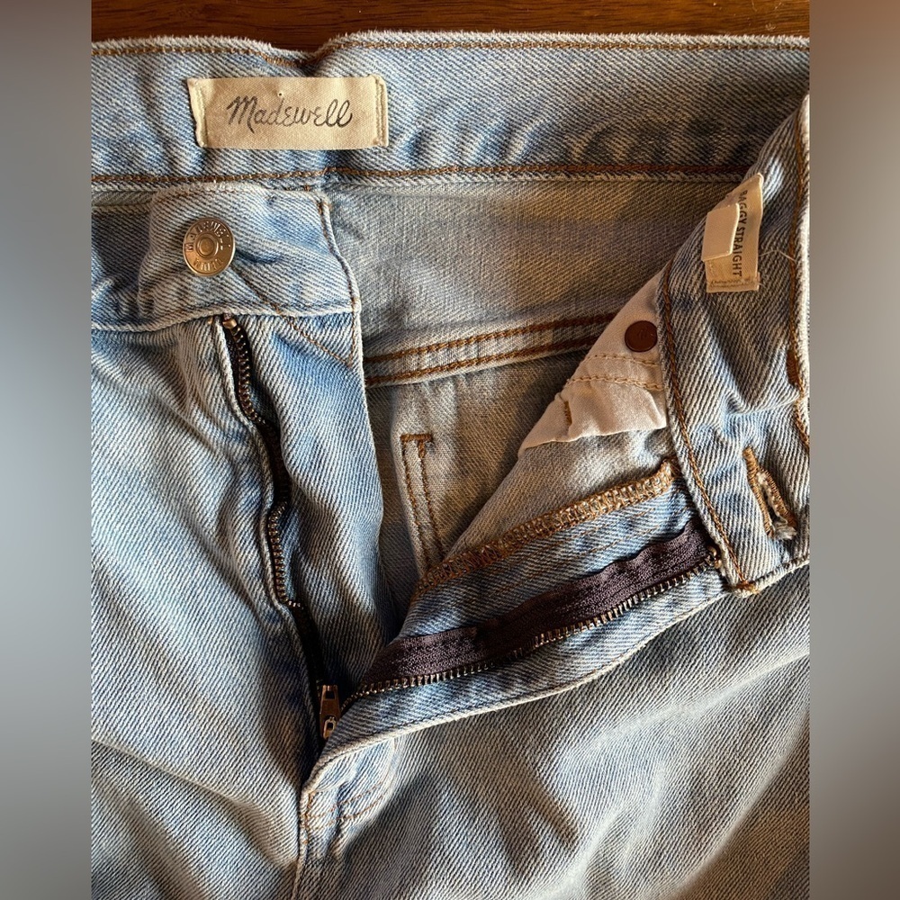 MADEWELL 29 Baggy Straight Jeans in Earlhurst Wash: Ripped Edition B30 - Picture 6 of 8